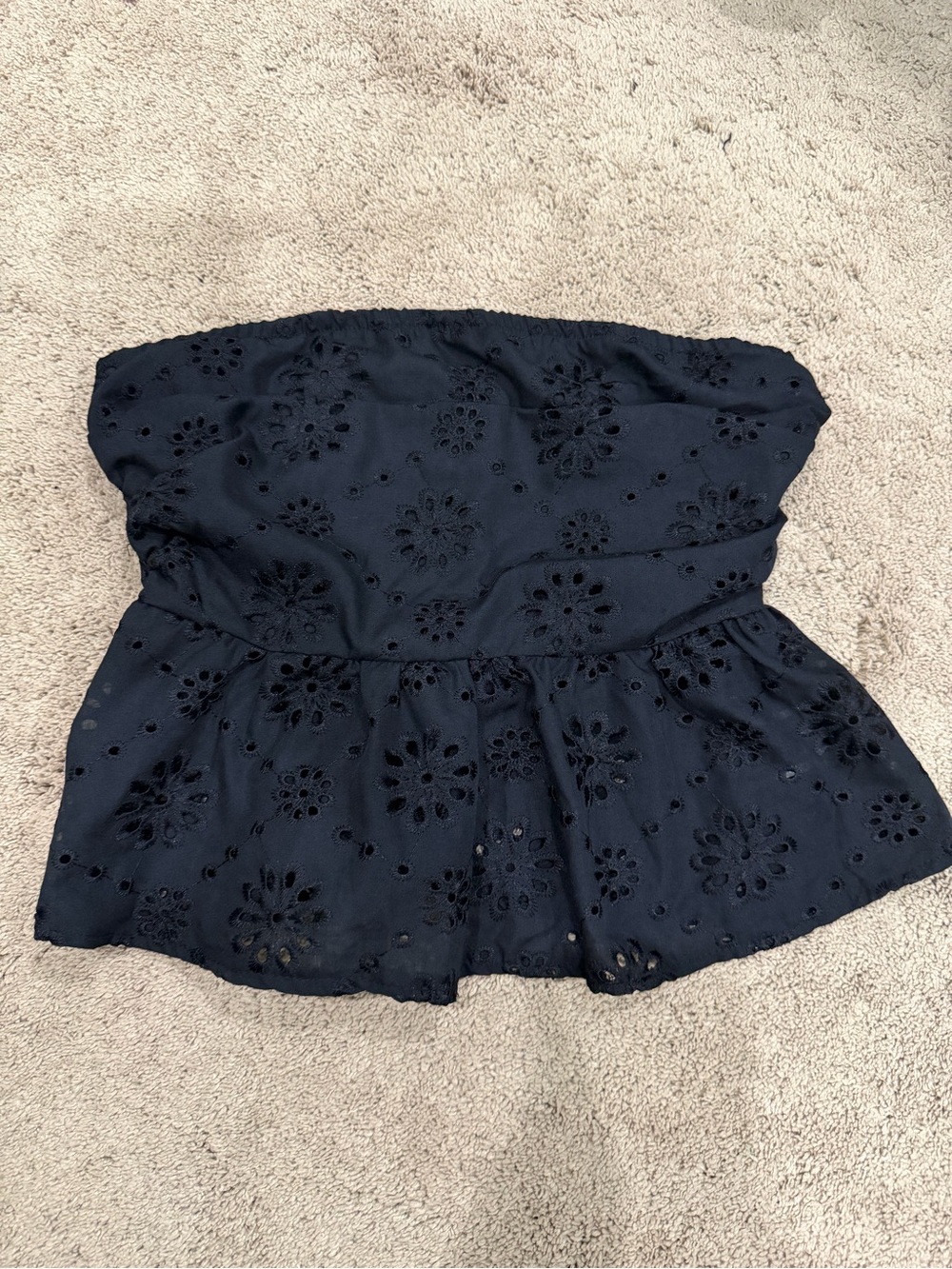 SHEIN Black Strapless Tube Top With Floral Cut-Out Design, Size XS